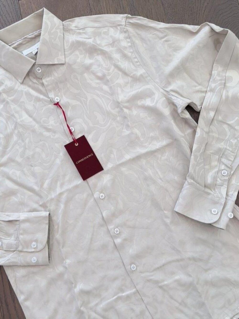 NWT Consequence Men's Button Down Shirt Medium Jacquard Rayon Blend - Picture 2 of 9